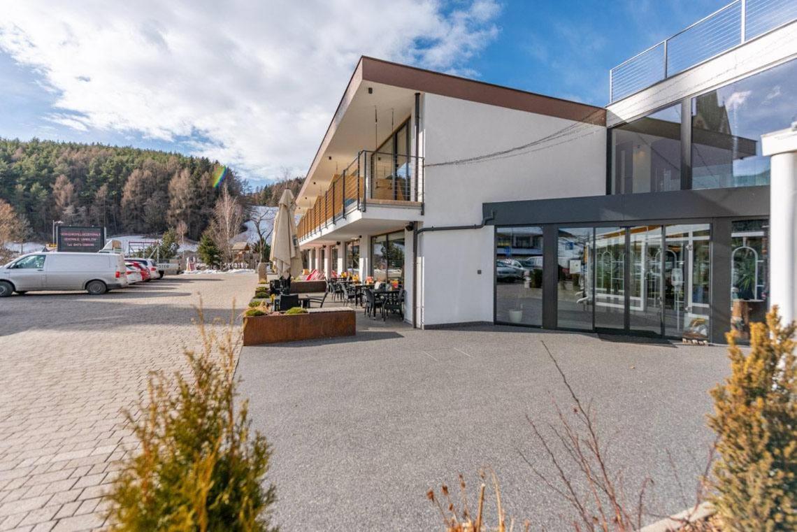 Hotel Wochtla Buam Brunico Kültér fotó
